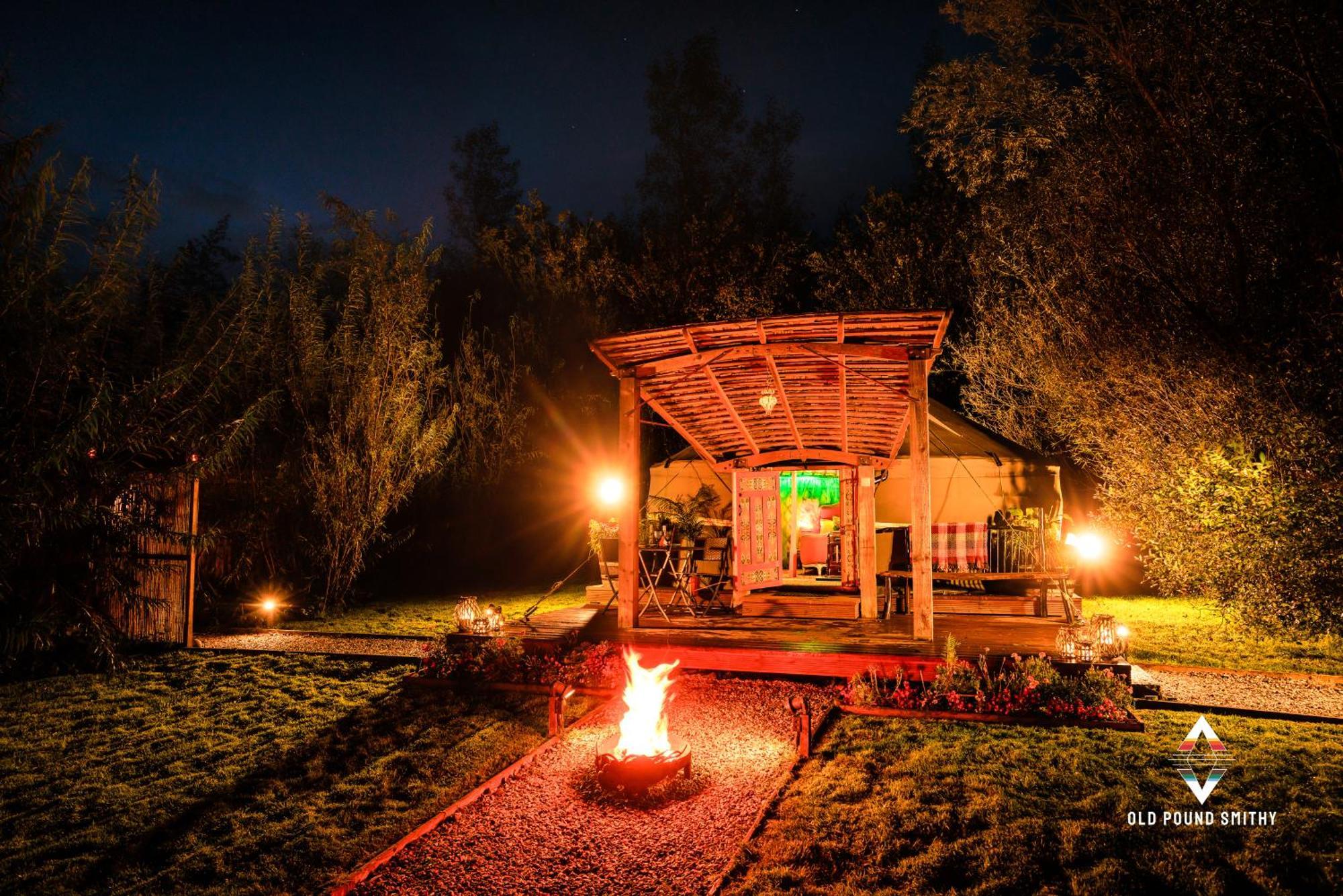 Old Pound Smithy Hotel Бидефорд Екстериор снимка